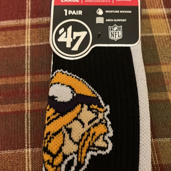 NWT Minnesota Vikings Socks - Picture 4 of 6